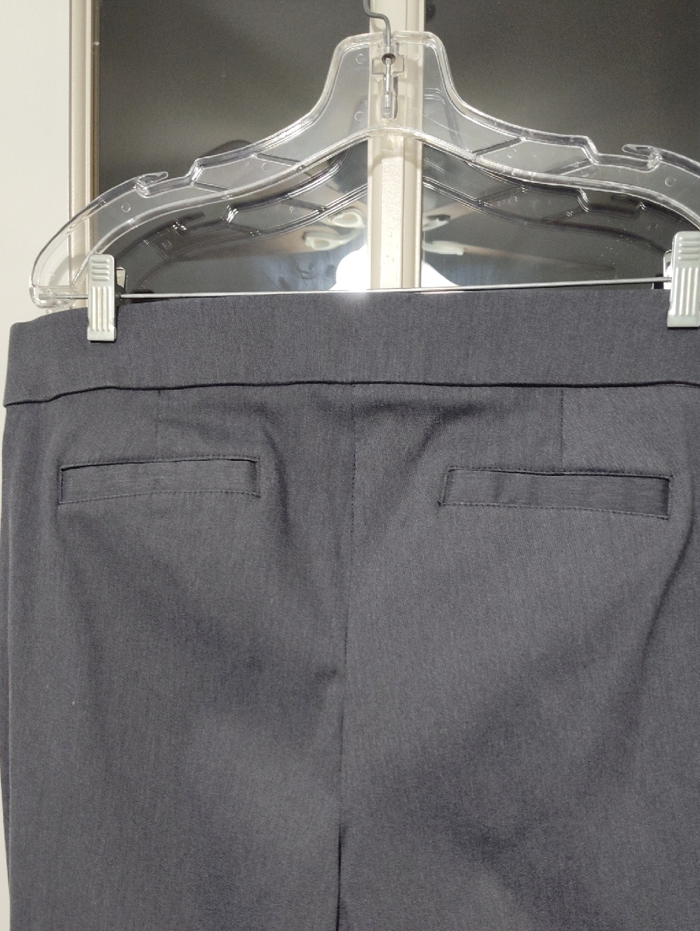 Liz Claiborne Career Pull-on Pants-Classic Straight Fit, Charcoal Gray, Size 16 - Picture 4 of 4